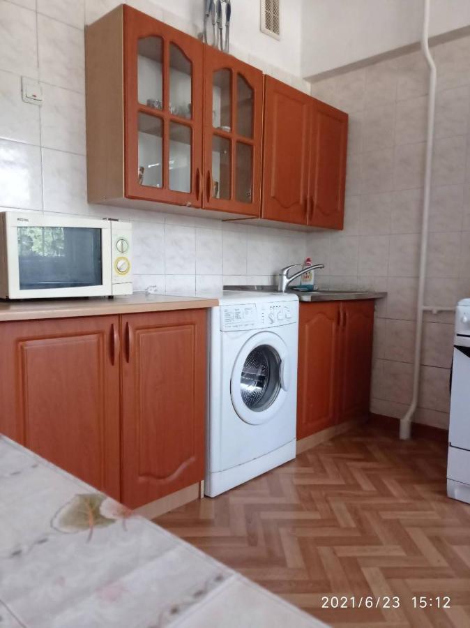 X.Ata 3 Appartement Alma-Ata Buitenkant foto