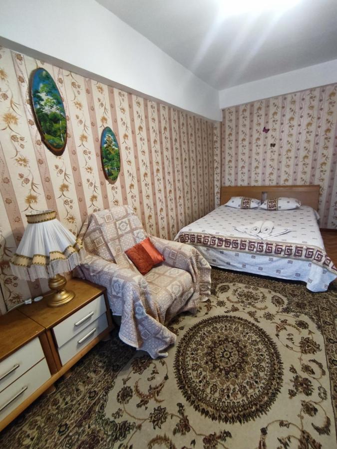 X.Ata 3 Appartement Alma-Ata Buitenkant foto
